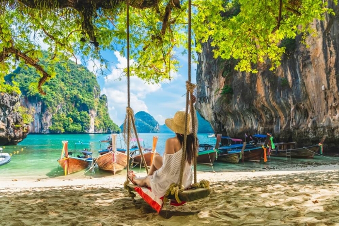Enjoy your last beach days in Phuket on your trip